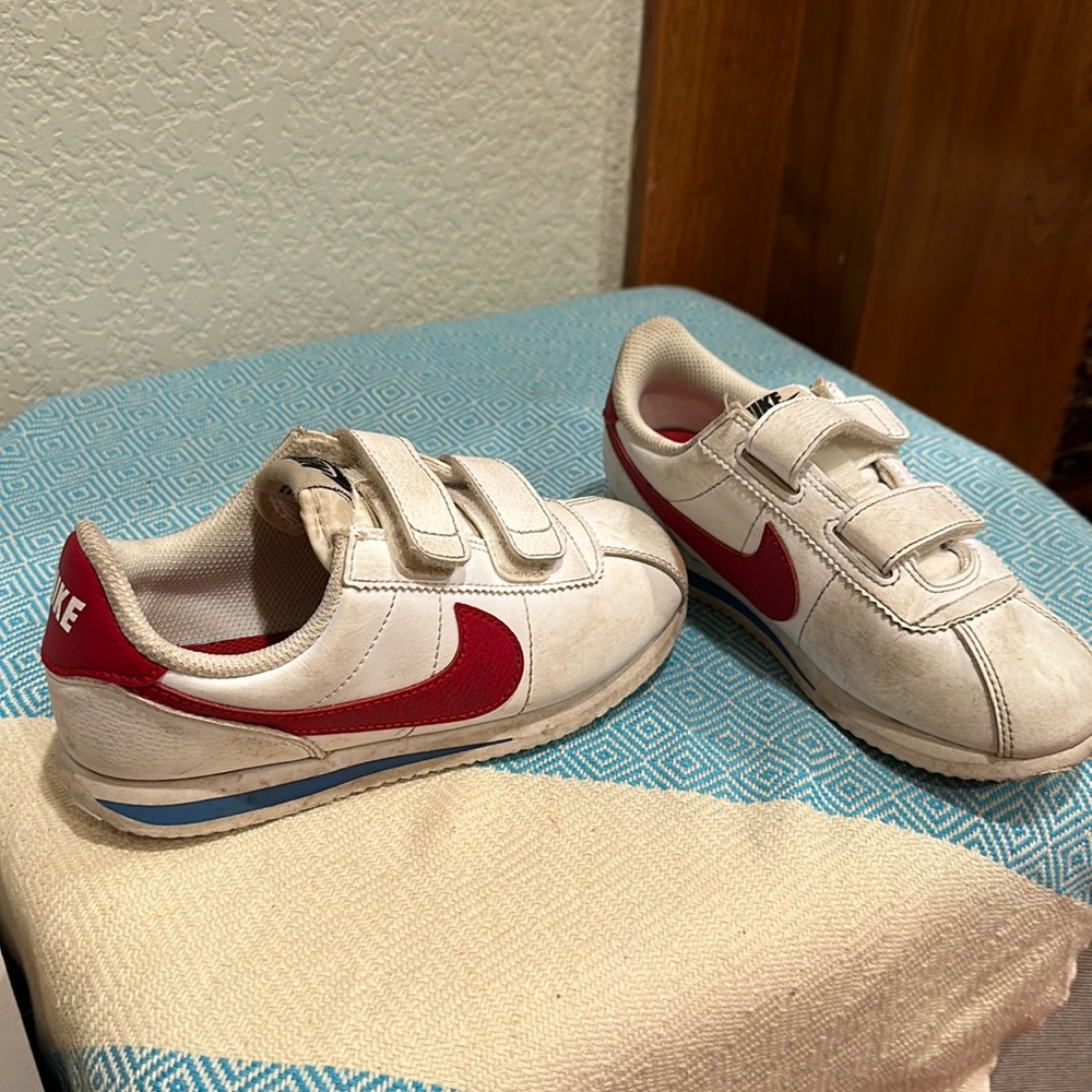 Kids shoes